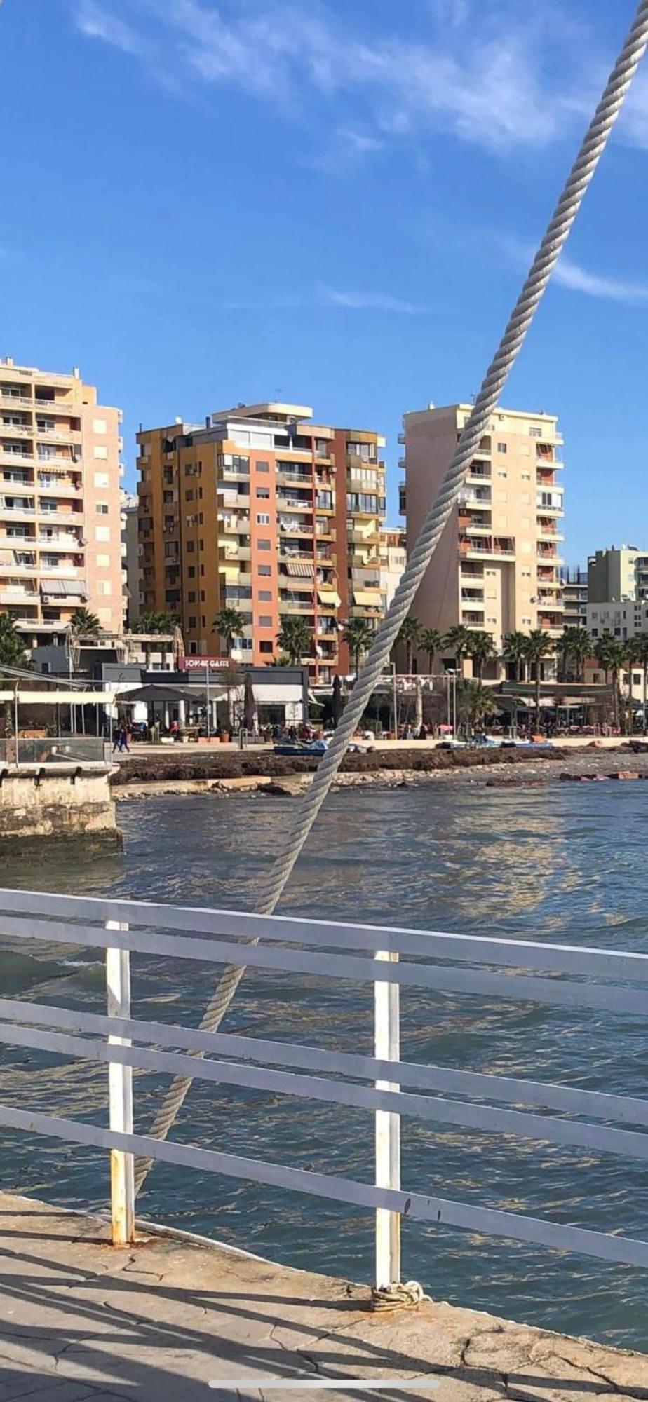 Vollga Four Seasons Apartment Durrës Zewnętrze zdjęcie