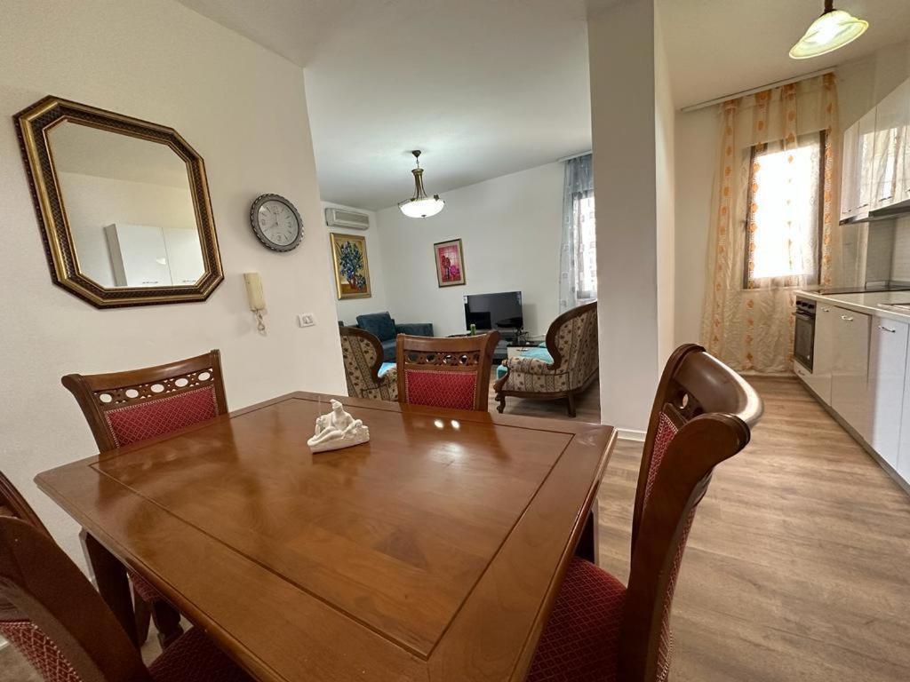 Vollga Four Seasons Apartment Durrës Zewnętrze zdjęcie