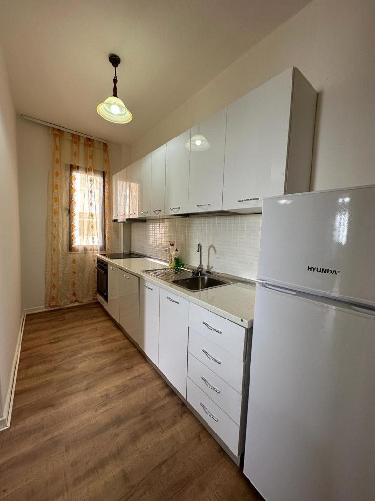 Vollga Four Seasons Apartment Durrës Zewnętrze zdjęcie